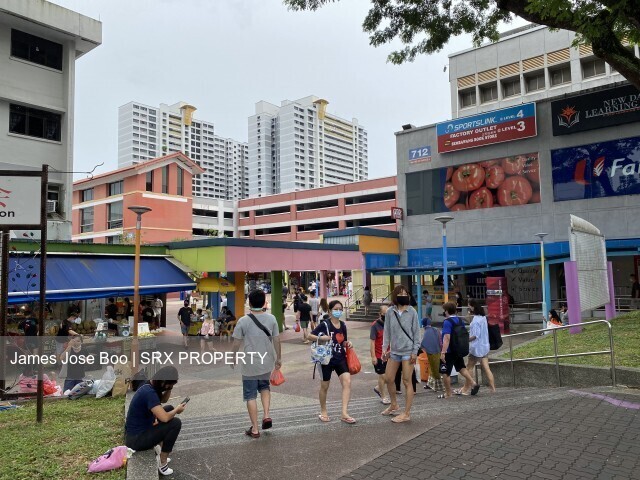 Super busy amk central shop | near mrt | avail soon  (D20), Shop House #504654521